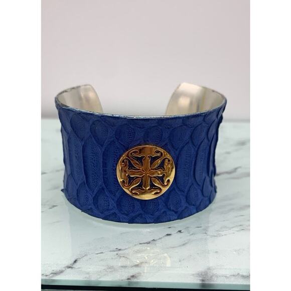 Rustic Cuff Cobalt Blue Textured Logo Metal Cuff Bracelet Signed - Picture 1 of 6